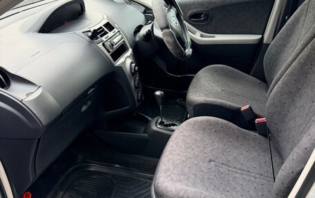 Toyota Vitz, 2010 год, 550 000 рублей, 13 фотография