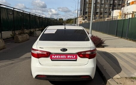 KIA Rio III рестайлинг, 2014 год, 430 000 рублей, 2 фотография