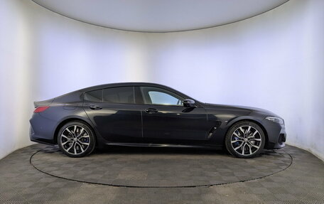 BMW 8 серия, 2020 год, 6 900 000 рублей, 4 фотография