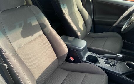 Toyota RAV4, 2013 год, 1 640 000 рублей, 9 фотография