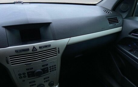 Opel Astra H, 2008 год, 290 000 рублей, 17 фотография
