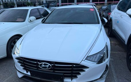Hyundai Sonata VIII, 2022 год, 2 330 000 рублей, 1 фотография