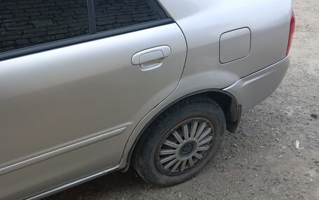 Mazda Familia, 2002 год, 289 000 рублей, 2 фотография