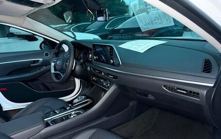Hyundai Sonata VIII, 2022 год, 2 330 000 рублей, 17 фотография