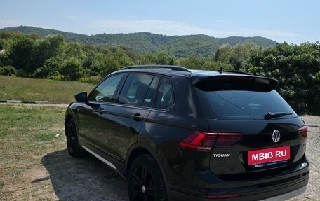 Volkswagen Tiguan II, 2019 год, 1 500 000 рублей, 2 фотография
