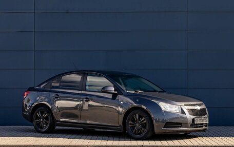 Chevrolet Cruze II, 2011 год, 695 000 рублей, 3 фотография