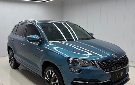 Skoda Karoq I, 2023 год, 2 159 000 рублей, 4 фотография