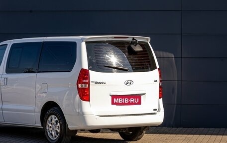 Hyundai Grand Starex Grand Starex I рестайлинг 2, 2010 год, 1 895 000 рублей, 10 фотография