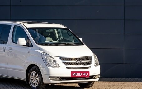 Hyundai Grand Starex Grand Starex I рестайлинг 2, 2010 год, 1 895 000 рублей, 9 фотография