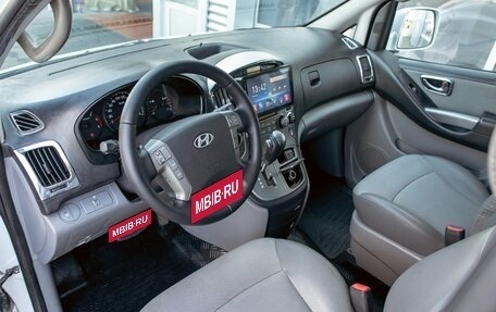 Hyundai Grand Starex Grand Starex I рестайлинг 2, 2010 год, 1 895 000 рублей, 15 фотография