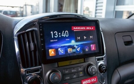 Hyundai Grand Starex Grand Starex I рестайлинг 2, 2010 год, 1 895 000 рублей, 16 фотография