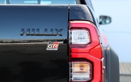 Toyota Hilux VIII, 2026 год, 9 990 000 рублей, 21 фотография