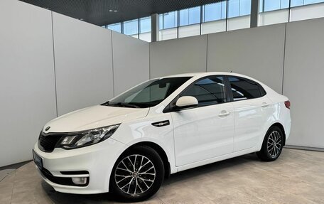 KIA Rio III рестайлинг, 2015 год, 1 075 000 рублей, 1 фотография
