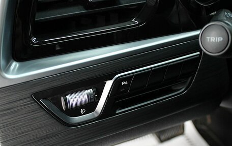 Geely Tugella FY11, 2023 год, 2 325 000 рублей, 20 фотография