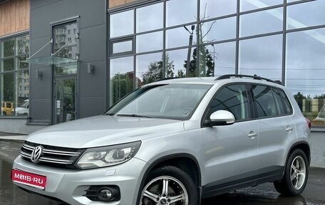 Volkswagen Tiguan I, 2011 год, 959 000 рублей, 1 фотография