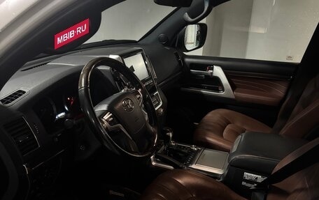 Toyota Land Cruiser 200, 2020 год, 8 500 000 рублей, 14 фотография