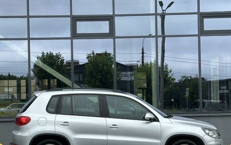 Volkswagen Tiguan I, 2011 год, 959 000 рублей, 9 фотография