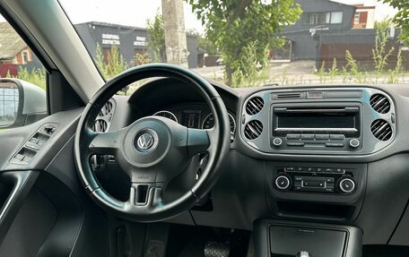 Volkswagen Tiguan I, 2011 год, 959 000 рублей, 11 фотография
