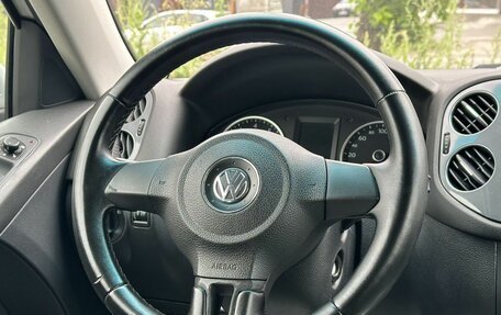 Volkswagen Tiguan I, 2011 год, 959 000 рублей, 10 фотография