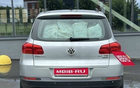 Volkswagen Tiguan I, 2011 год, 959 000 рублей, 5 фотография