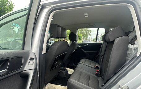 Volkswagen Tiguan I, 2011 год, 959 000 рублей, 13 фотография