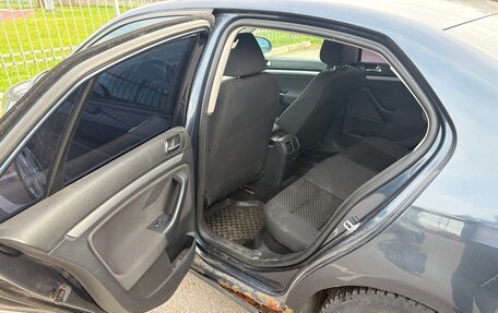 Volkswagen Jetta VI, 2010 год, 379 000 рублей, 15 фотография