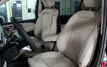 Mercedes-Benz V-Класс, 2026 год, 15 792 000 рублей, 16 фотография