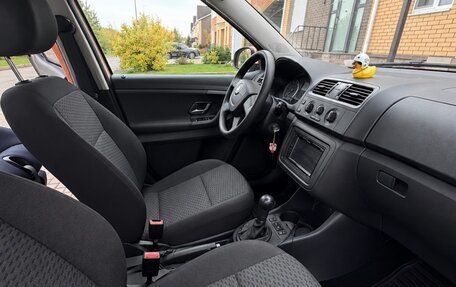 Skoda Fabia II, 2012 год, 650 000 рублей, 5 фотография