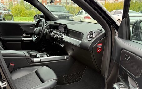 Mercedes-Benz GLB, 2020 год, 4 150 000 рублей, 14 фотография