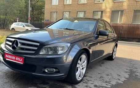 Mercedes-Benz C-Класс, 2008 год, 1 300 000 рублей, 1 фотография