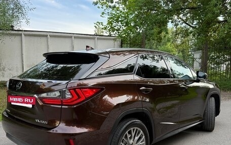 Lexus RX IV рестайлинг, 2017 год, 2 880 000 рублей, 3 фотография