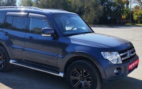 Mitsubishi Pajero IV, 2008 год, 1 450 000 рублей, 3 фотография