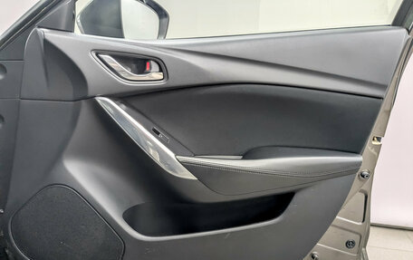 Mazda 6, 2015 год, 1 700 000 рублей, 24 фотография