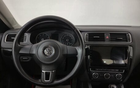 Volkswagen Jetta VI, 2014 год, 1 210 000 рублей, 14 фотография