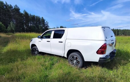 Toyota Hilux VIII, 2020 год, 4 700 000 рублей, 5 фотография