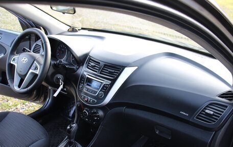 Hyundai Solaris II рестайлинг, 2014 год, 949 000 рублей, 11 фотография
