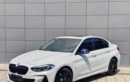 BMW 1 серия, 2023 год, 1 610 001 рублей, 1 фотография