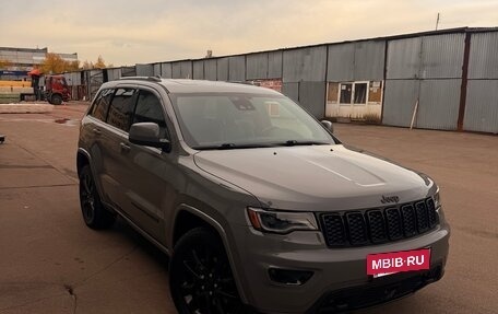 Jeep Grand Cherokee, 2020 год, 2 500 000 рублей, 3 фотография