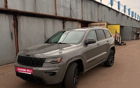 Jeep Grand Cherokee, 2020 год, 2 500 000 рублей, 2 фотография