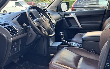 Toyota Land Cruiser Prado 150 рестайлинг 2, 2018 год, 6 650 000 рублей, 6 фотография