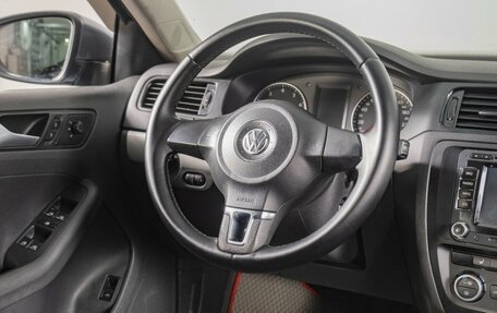 Volkswagen Jetta VI, 2013 год, 939 000 рублей, 10 фотография