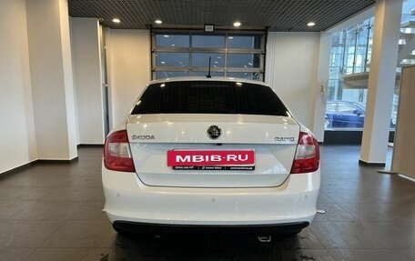 Skoda Rapid I, 2016 год, 800 000 рублей, 3 фотография