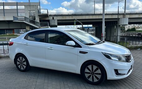 KIA Rio III рестайлинг, 2011 год, 780 000 рублей, 2 фотография
