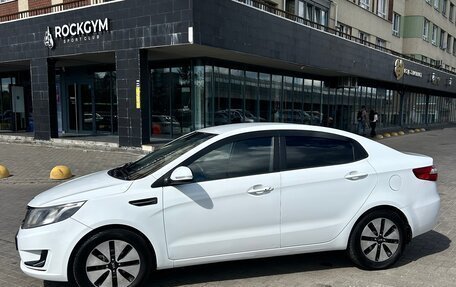 KIA Rio III рестайлинг, 2011 год, 780 000 рублей, 3 фотография