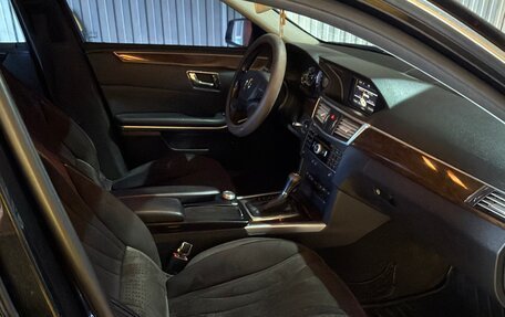 Mercedes-Benz E-Класс, 2011 год, 1 240 000 рублей, 6 фотография