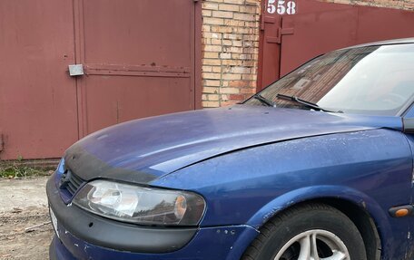 Opel Vectra B рестайлинг, 1998 год, 130 000 рублей, 2 фотография
