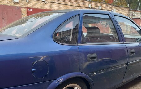 Opel Vectra B рестайлинг, 1998 год, 130 000 рублей, 9 фотография