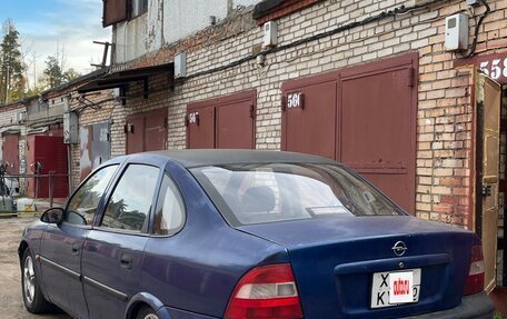 Opel Vectra B рестайлинг, 1998 год, 130 000 рублей, 6 фотография