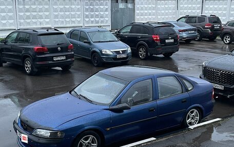 Opel Vectra B рестайлинг, 1998 год, 130 000 рублей, 21 фотография