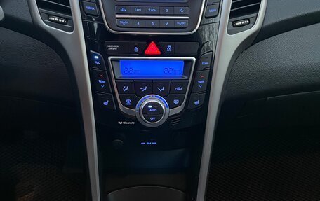 Hyundai i30 II рестайлинг, 2014 год, 950 000 рублей, 14 фотография